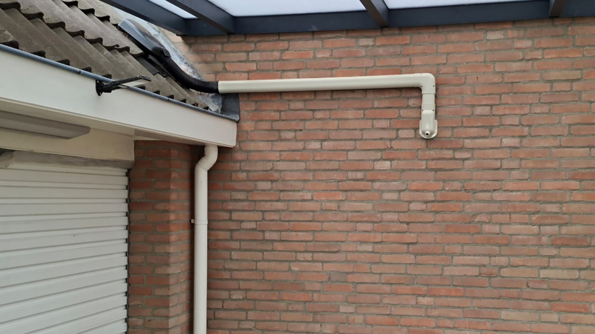 Kabelgoot airco camoufleren - Restauratie - voor