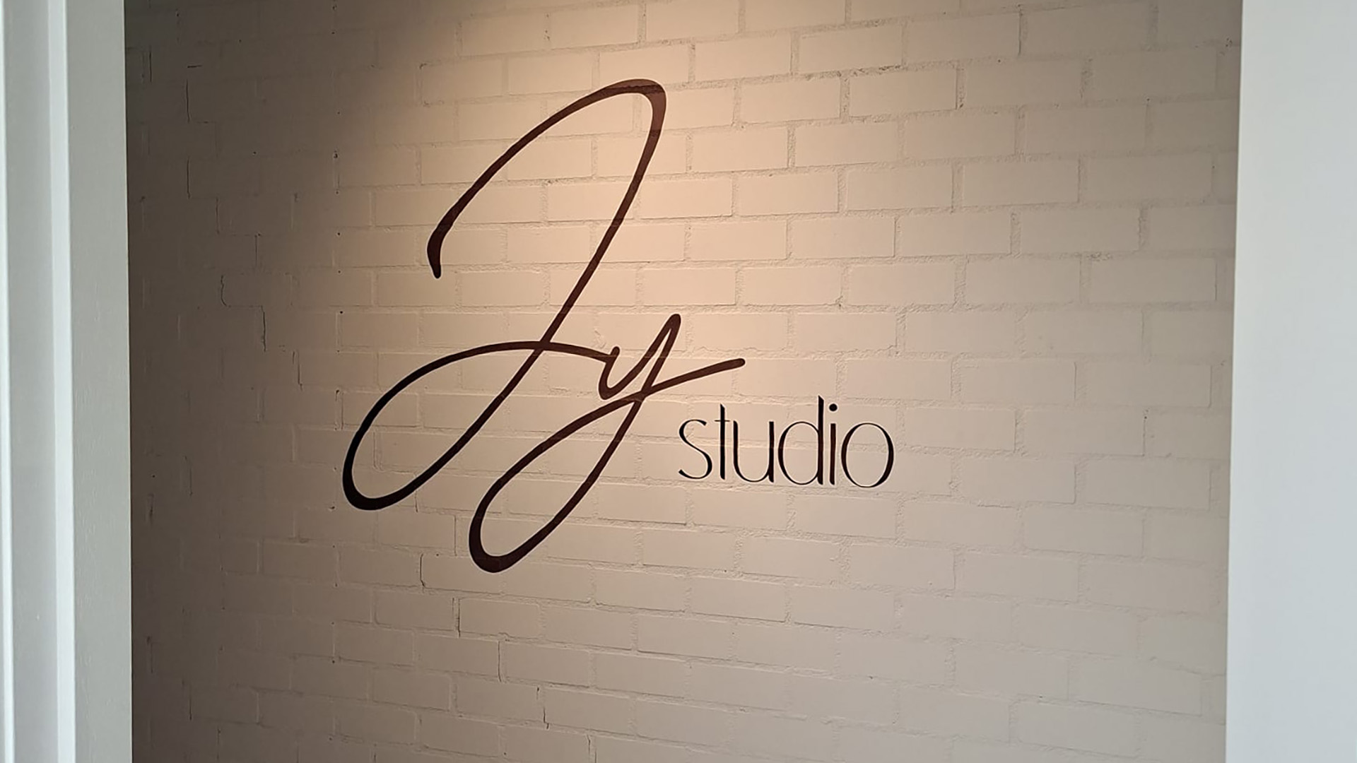 Kalligrafie - Agnes van Aarle - Tekst op muur - wandschildering - jij studio